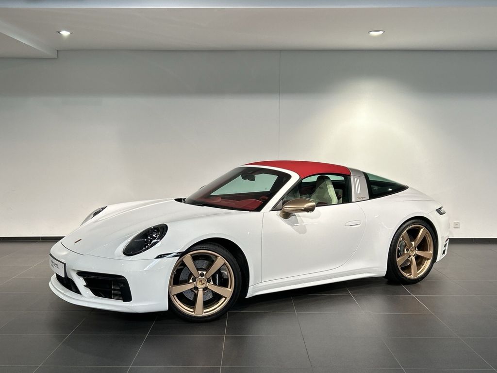 Porsche 992 (911) Targa 4S