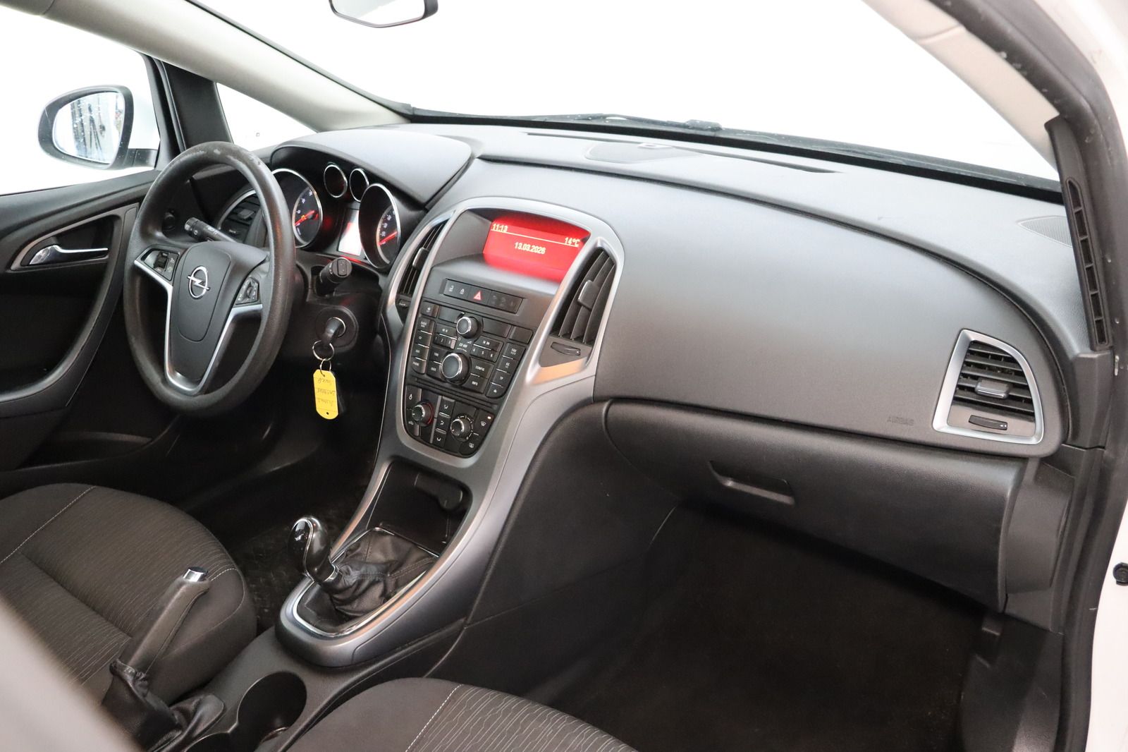 Fahrzeugabbildung Opel Astra Sports Tourer 1.4 ecoFLEX FUN