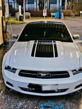 Ford Mustang US  3.7 V6 Automatik  TÜV Ne... - Ford Mustang aus 2012: V6