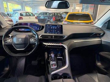 Peugeot 3008 - 9
