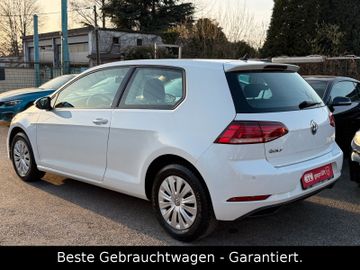 Volkswagen Golf - 5