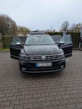 Volkswagen VW Tiguan 4 Motion mit div. Sonderausstattung - Volkswagen Tiguan mit Diesel-Antrieb: Van