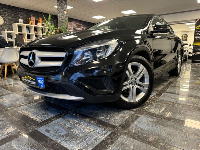 Mercedes-Benz GLA 200 GLA -Klasse GLA 200 CDI / d*Automatik*Na