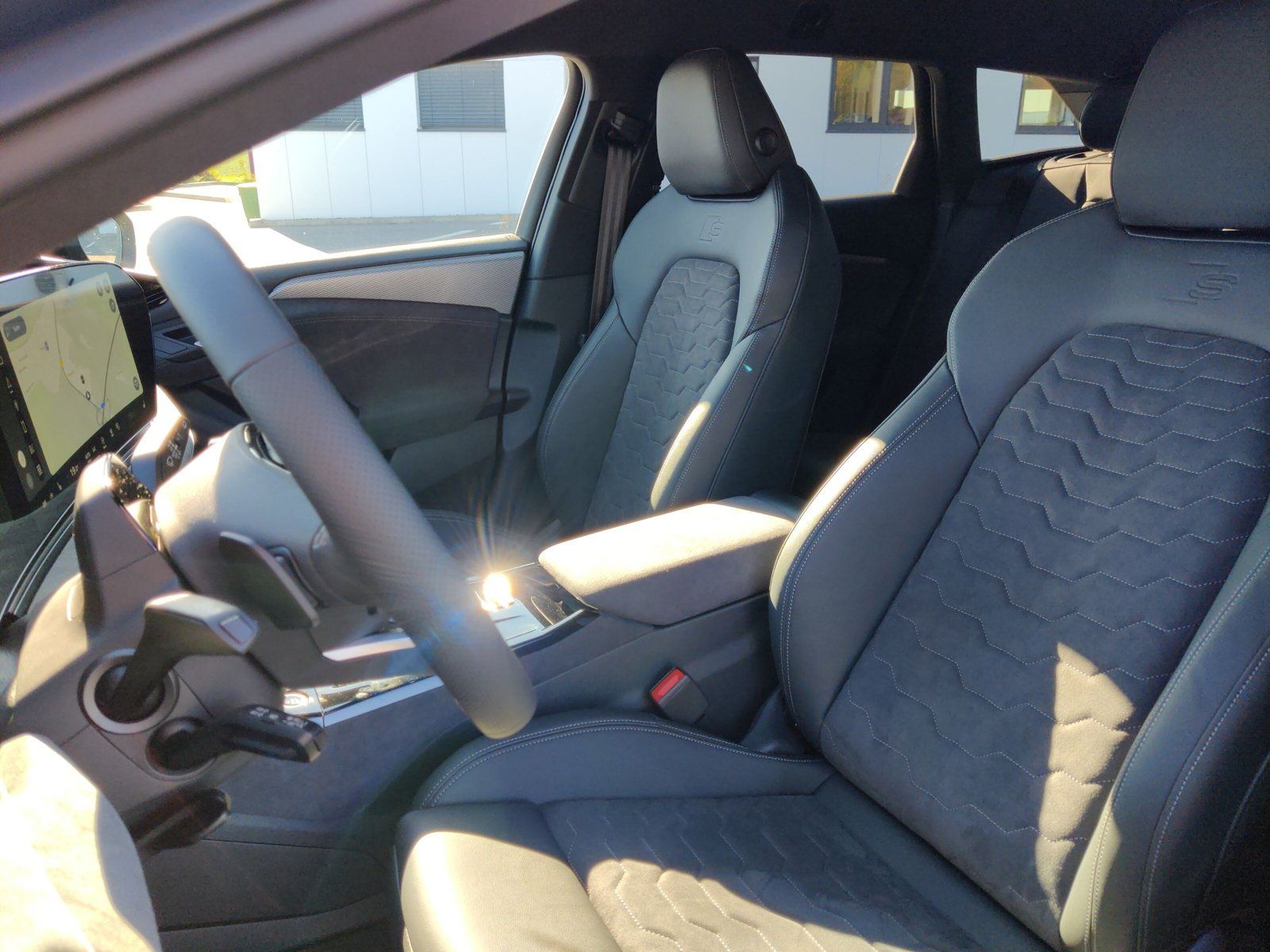 Audi A6 e-tron - Bild 12