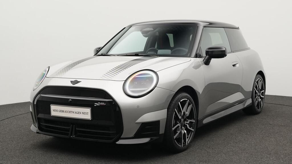 MINI John Cooper Works Trim