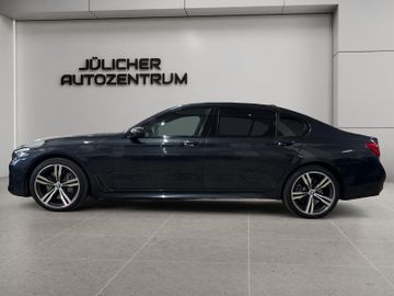 BMW 750 - 5