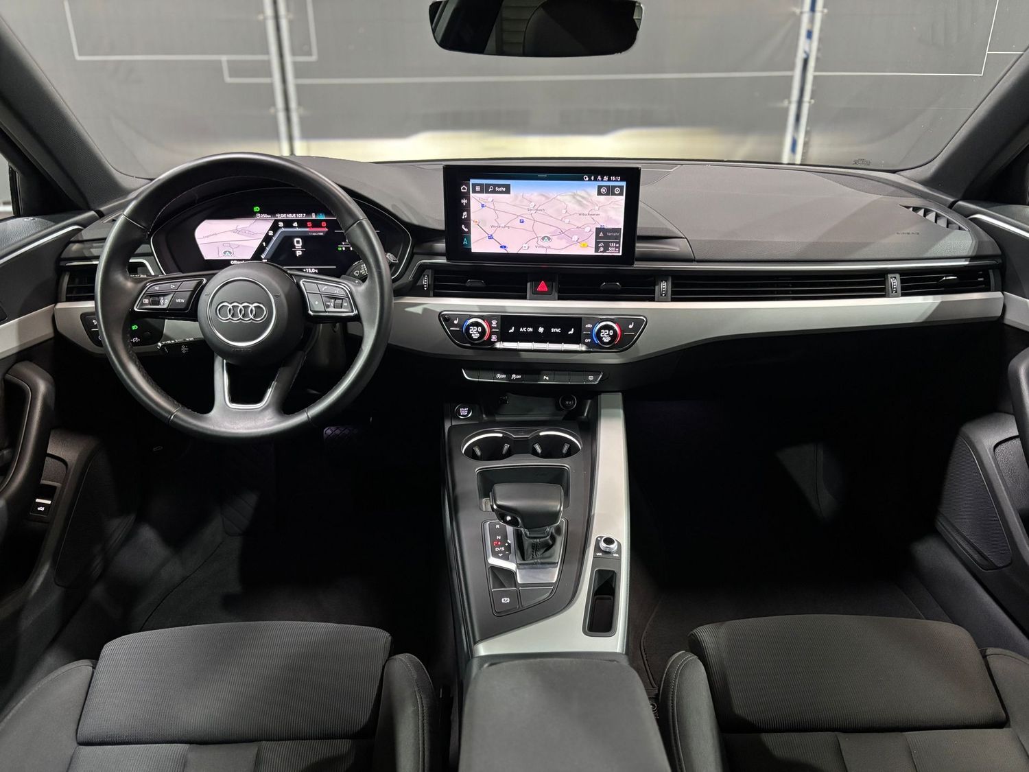 Fahrzeugabbildung Audi A4 35 TDI S line #LED#Digital#Tempomat#AHK#Ambie