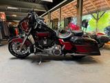 Harley-Davidson Street Glide CVO - HARLEY-DAVIDSON CVO