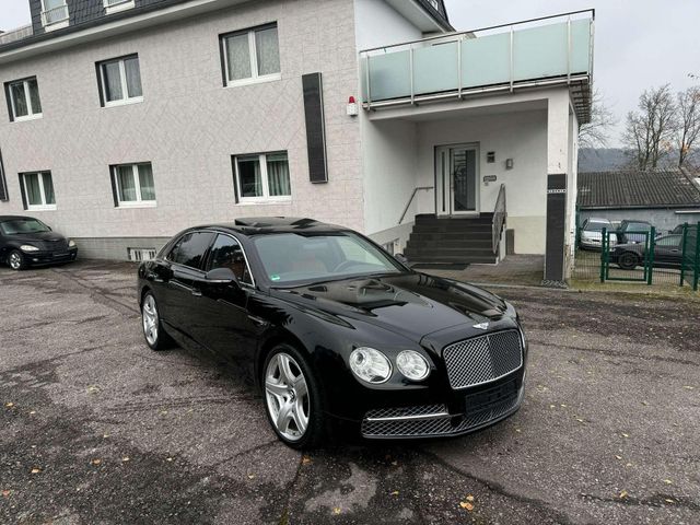 Bentley Flying Spur W12*Vollausstattung *