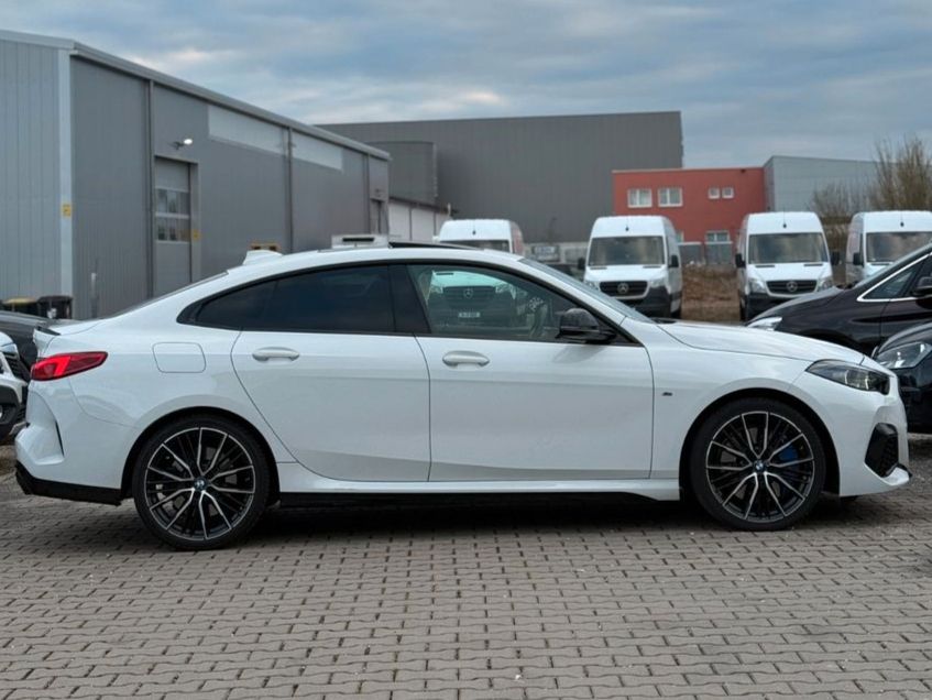 BMW M235i - Bild 5