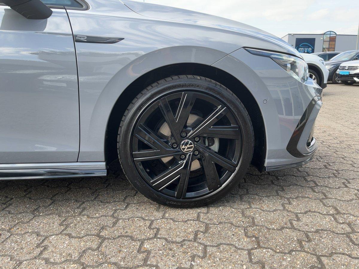 Volkswagen Golf VIII Variant R-Line 1.5 eTSI DSG PANO+BLACK, миниатюра 13