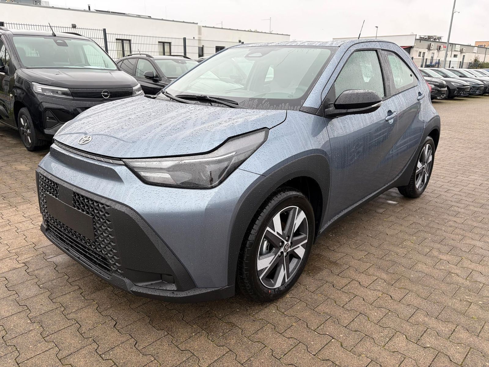Toyota Aygo X Play 1.5 Hybrid 115PS CVT/AUTOMATIK, C...