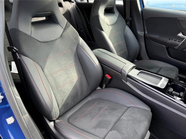Mercedes-Benz A 250 e AMG Line Premium+ Night Fahrassistenz