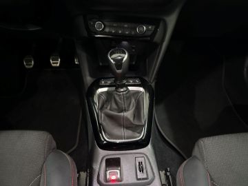 Bild 15 Opel Corsa F GS Line Digitales Cockpit LED Apple CarP
