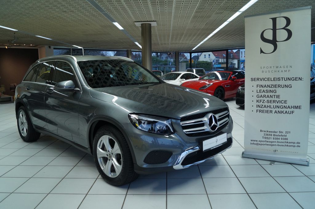 Image of Mercedes-Benz GLC 220