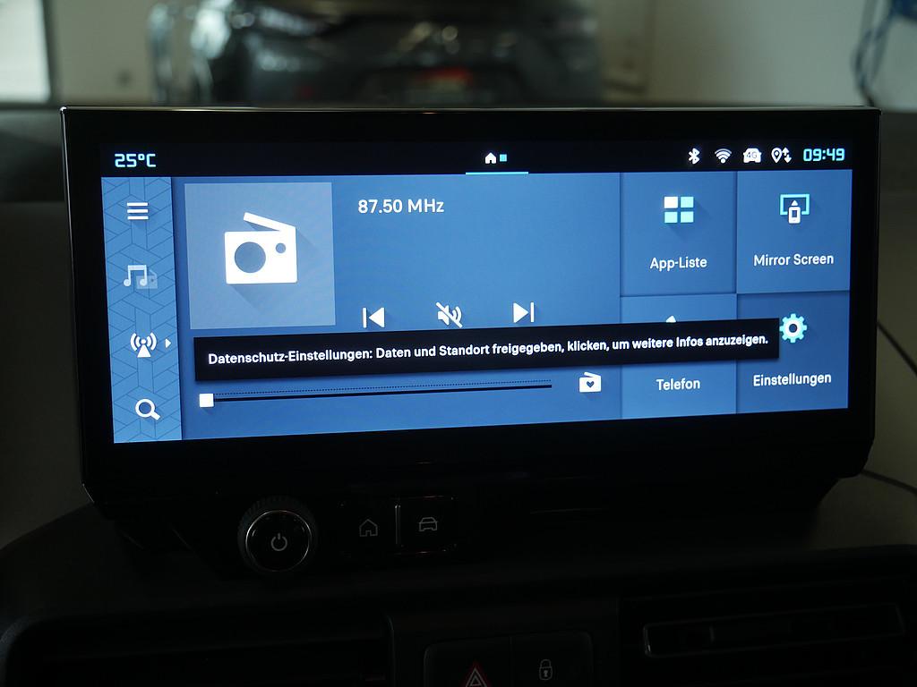 Citroën Berlingo M BlueHDi 130 Max SHZ NAVI AHK LED PANO