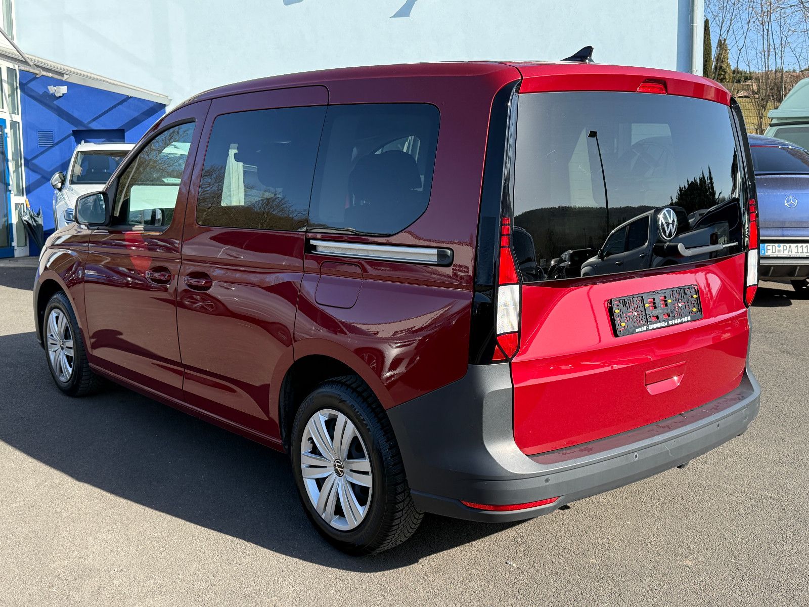 Fahrzeugabbildung Volkswagen Caddy 2.0 TDI ACC AHK DAB Navi PDC SHZ Winterpak