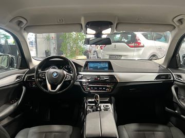 BMW 520 - 11