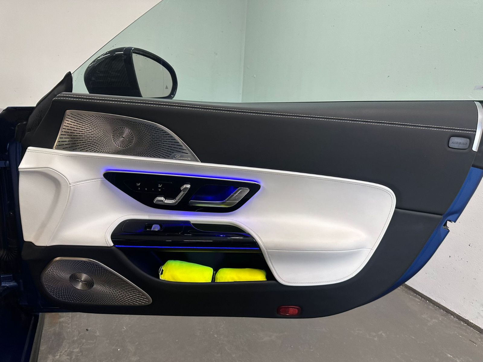 Fahrzeugabbildung Mercedes-Benz SL 63 AMG 4MATIC+ *KERAMIK*MANUFAKTUR*CARBON*TV*