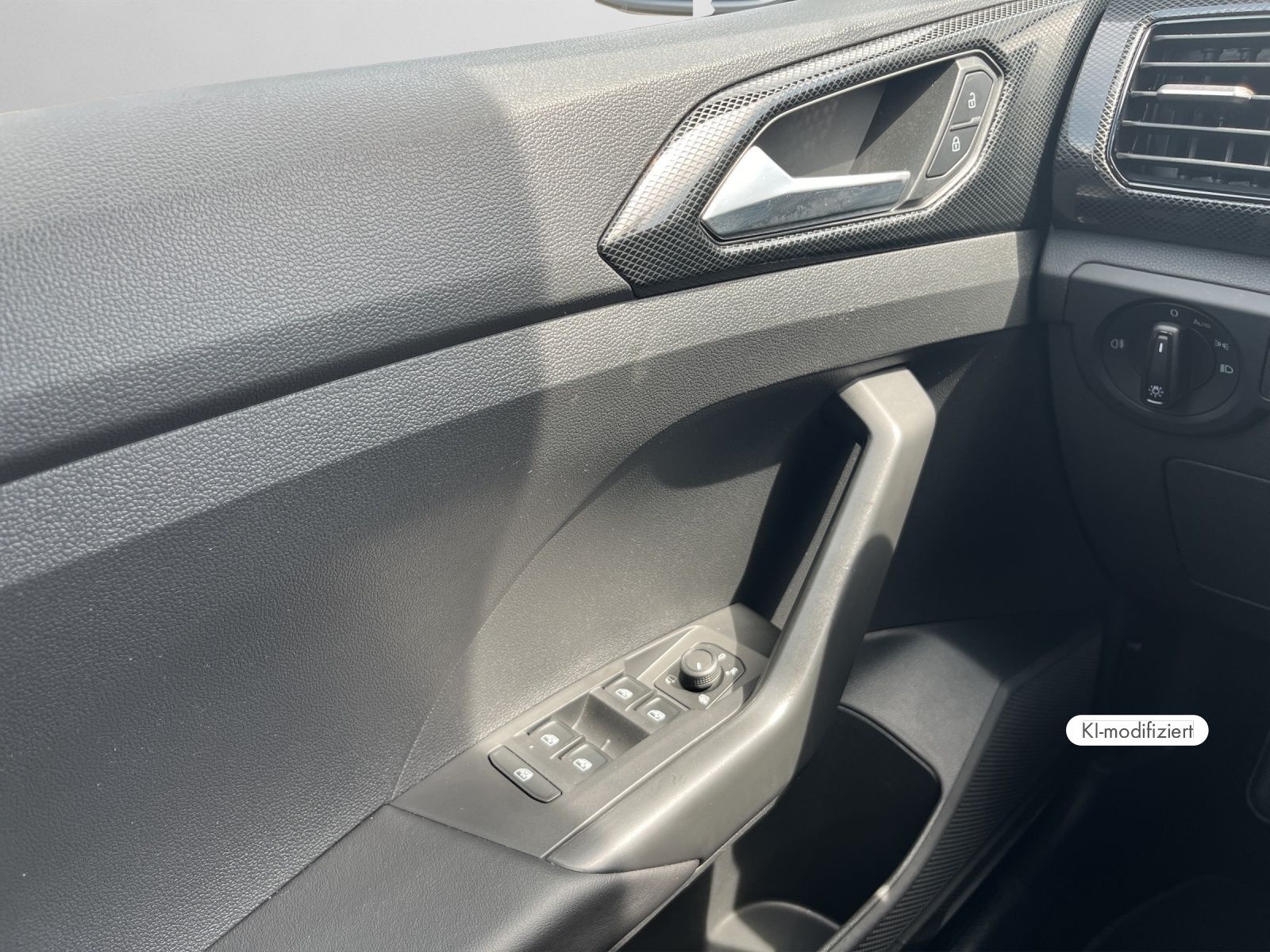 Volkswagen T-Cross - Bild 14