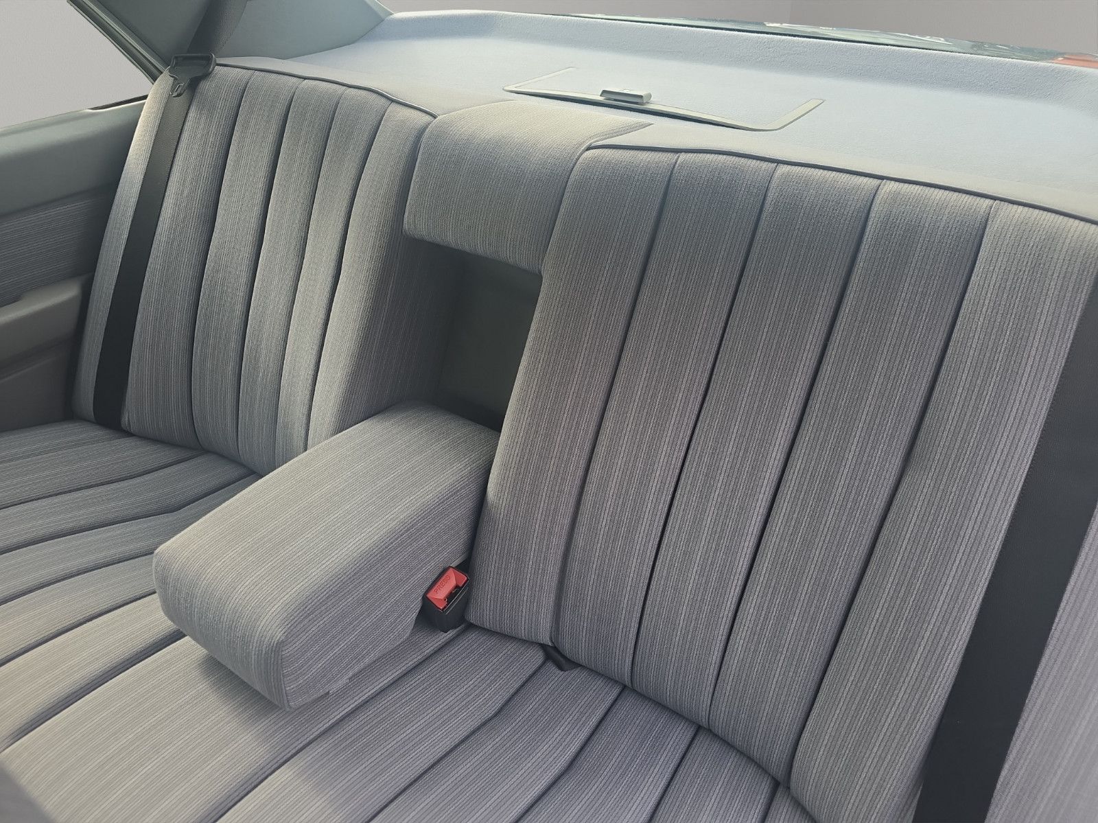 Fahrzeugabbildung Mercedes-Benz Automatik H Zulassung Nur 9 Tsd KM 1 A Zustand