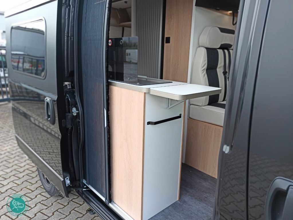 Fahrzeugabbildung Mooveo VAN 54 DB incl. Navi, TV/SAT, Solar, Markise