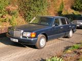 Mercedes-Benz Hallo Oldtimer Freund mit dem Käfer aus JÜ... - Mercedes-Benz 420 aus 1990