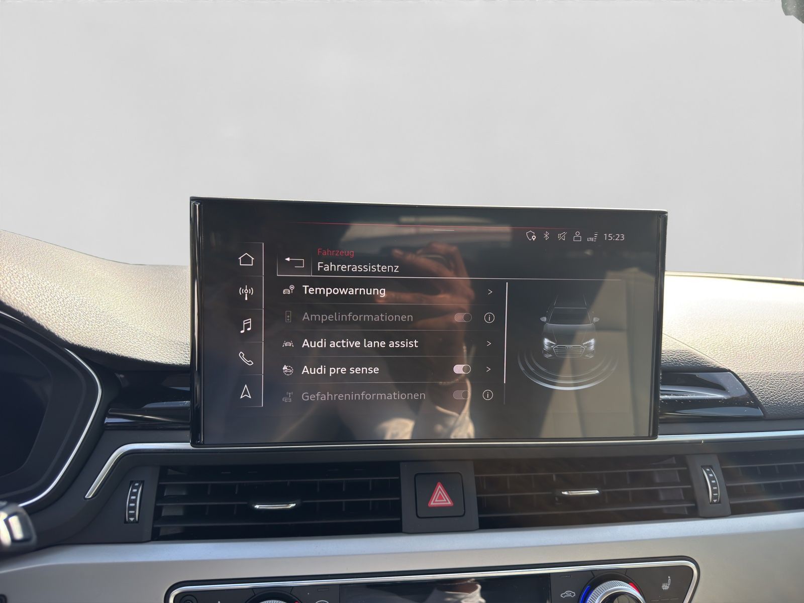 Audi A4 - Bild 15