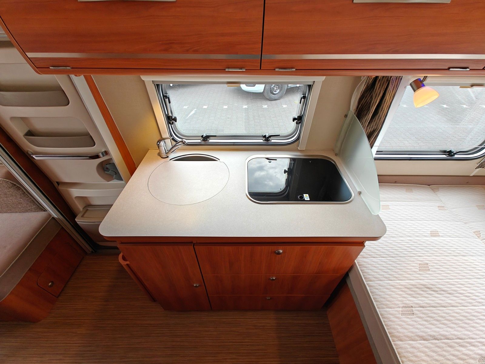 Fahrzeugabbildung HYMER / ERIBA / HYMERCAR Touring Troll 535 GT - Autark, Combi 4, TV -