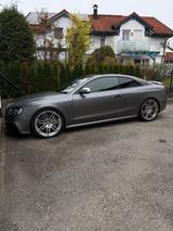 Audi RS5 Sportwagen / Coupé - Audi A5: RS
