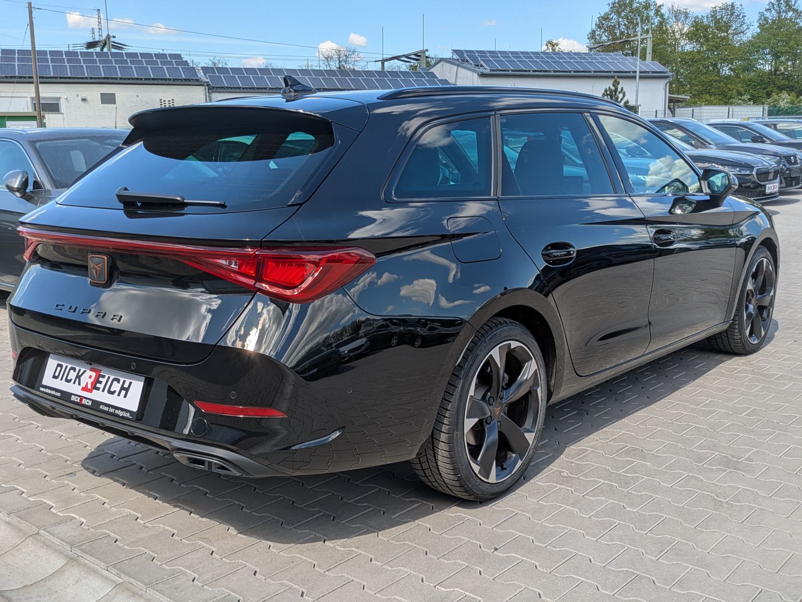 Fahrzeugabbildung CUPRA Leon 1.5 eTSI DSG MATRIX-LED*ACC*APP*KAMERA*18"