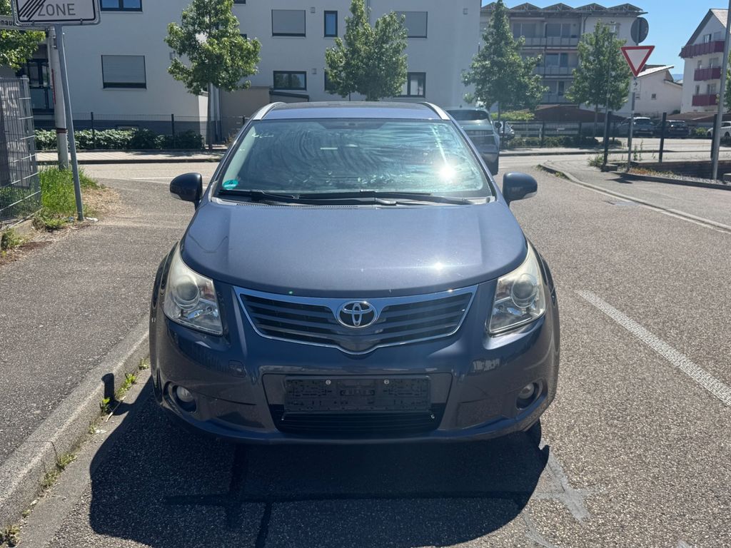 Angebot ansehen Toyota Avensis