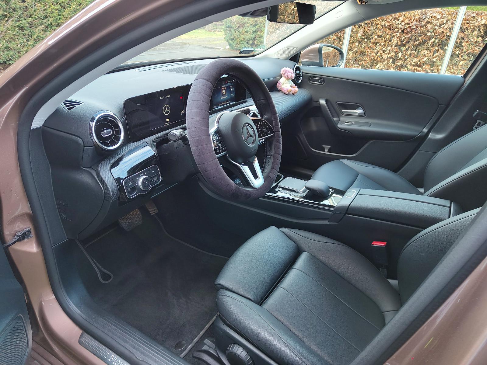 Mercedes-Benz A 250 e DCT Progressive