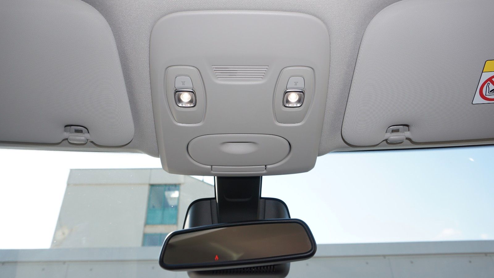 Fahrzeugabbildung Renault Renault Scenic IV Grand Techno, Kamera, LED
