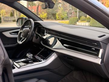 2020 AUDI SQ8 — миниатюра 13