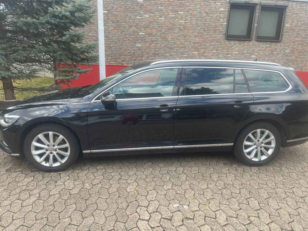 Image of Volkswagen Passat Variant
