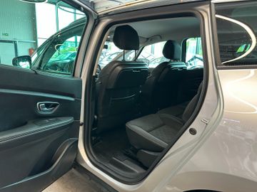 Renault Scenic IV *LED*TEMPO*NAVI*SitzHZ*AHK*