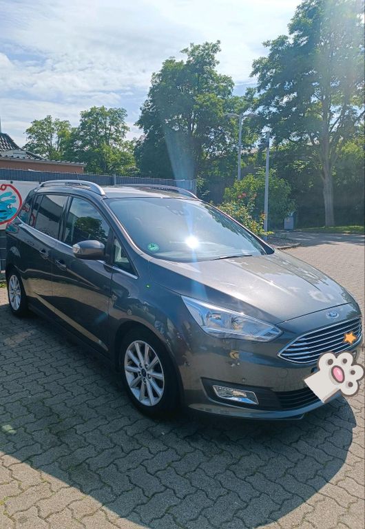 Image of Ford Grand C-Max