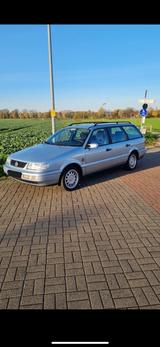Volkswagen Passat Variant 1,8 Liter 90 PS Benzin - Volkswagen Passat Variant aus 1996