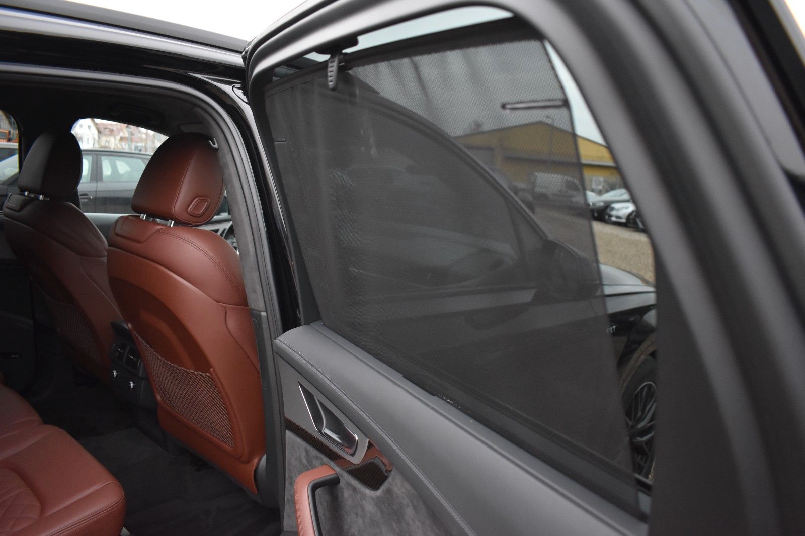 Fahrzeugabbildung Audi SQ7 4.0 TDI V8 quattro HUD Matrix Bose