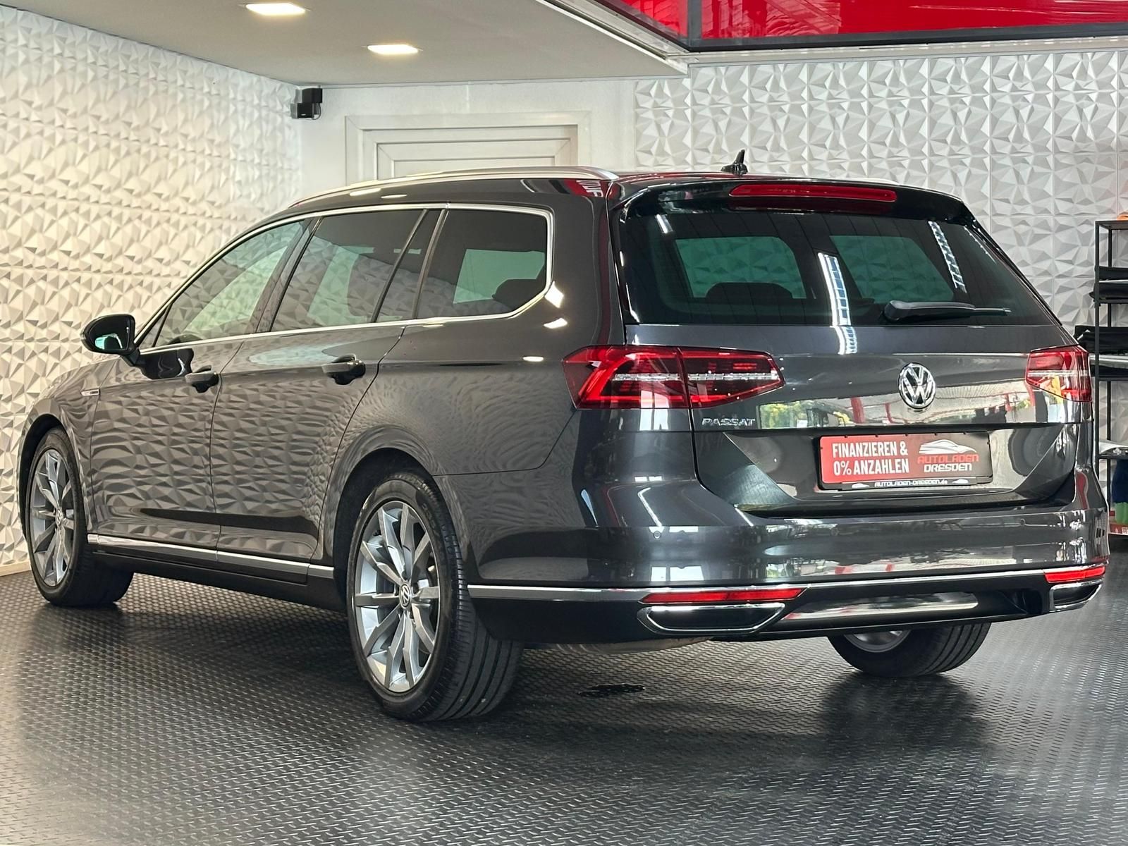 VW Passat 2.0TDI HIGHLINE 4M - Image 5