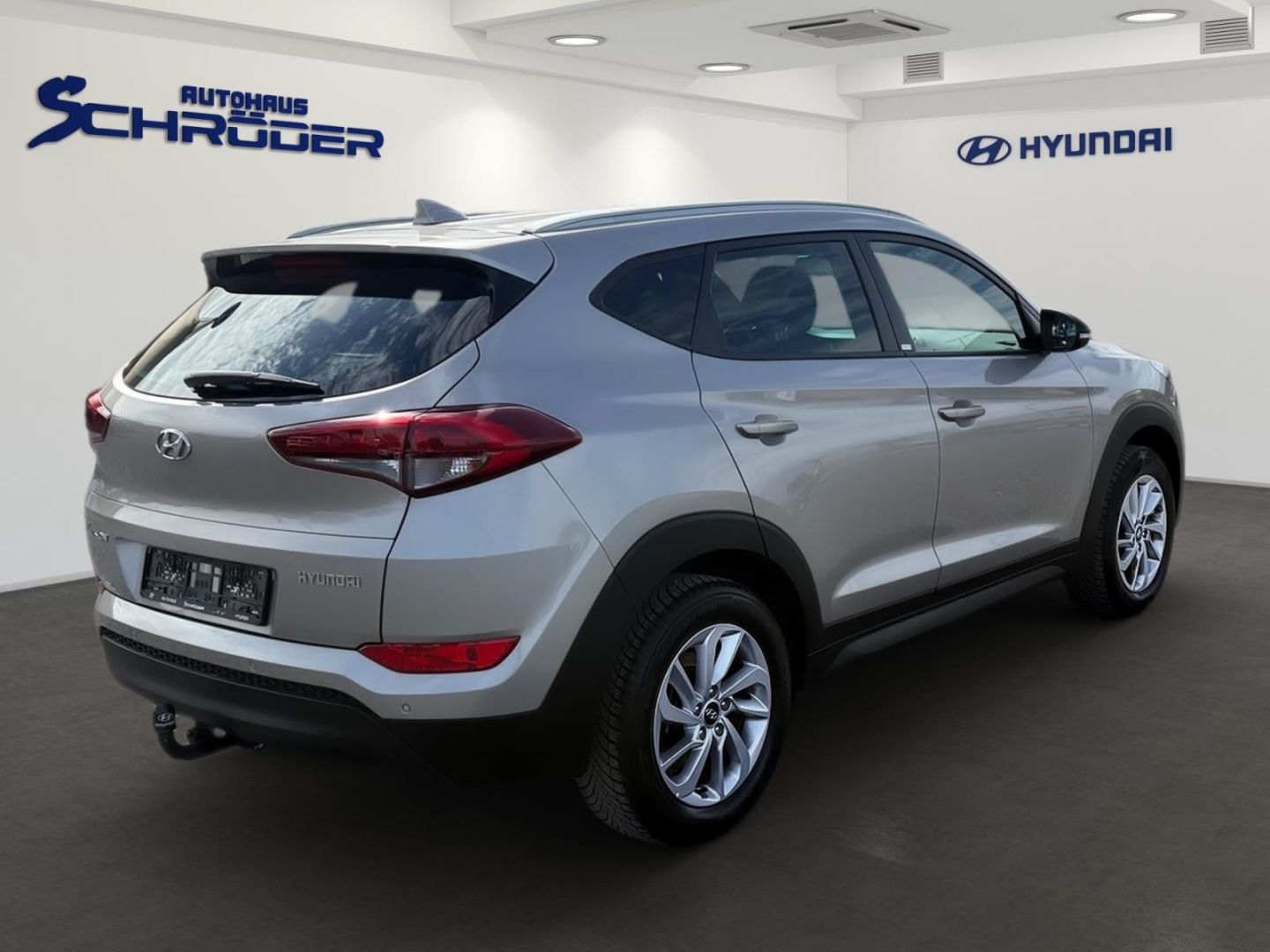 Fahrzeugabbildung Hyundai Tucson 1.6 Passion Navi Kamera Anhängerkupplung