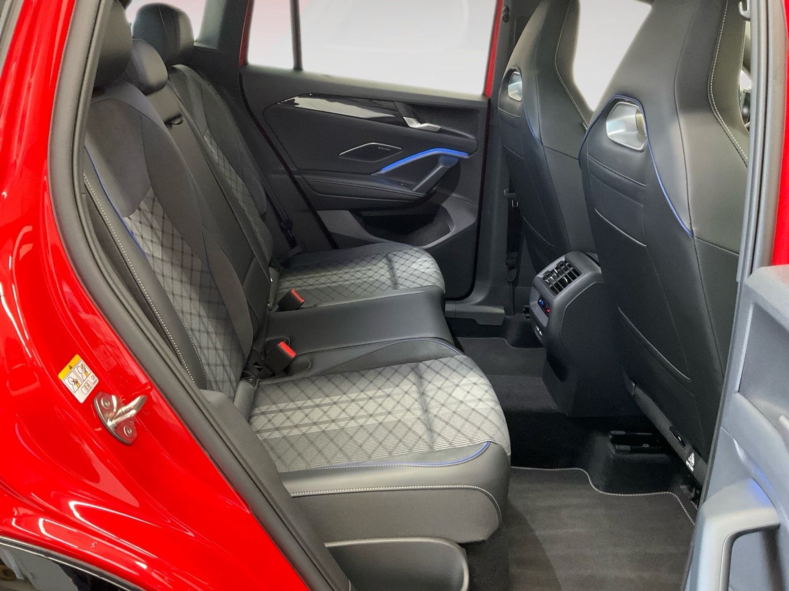 Volkswagen Tiguan - Bild 10