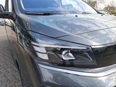 Fahrzeugabbildung Opel Zafira Life 2.0D XL AT8 9-Sitzer NAVI ALLW TOTWi