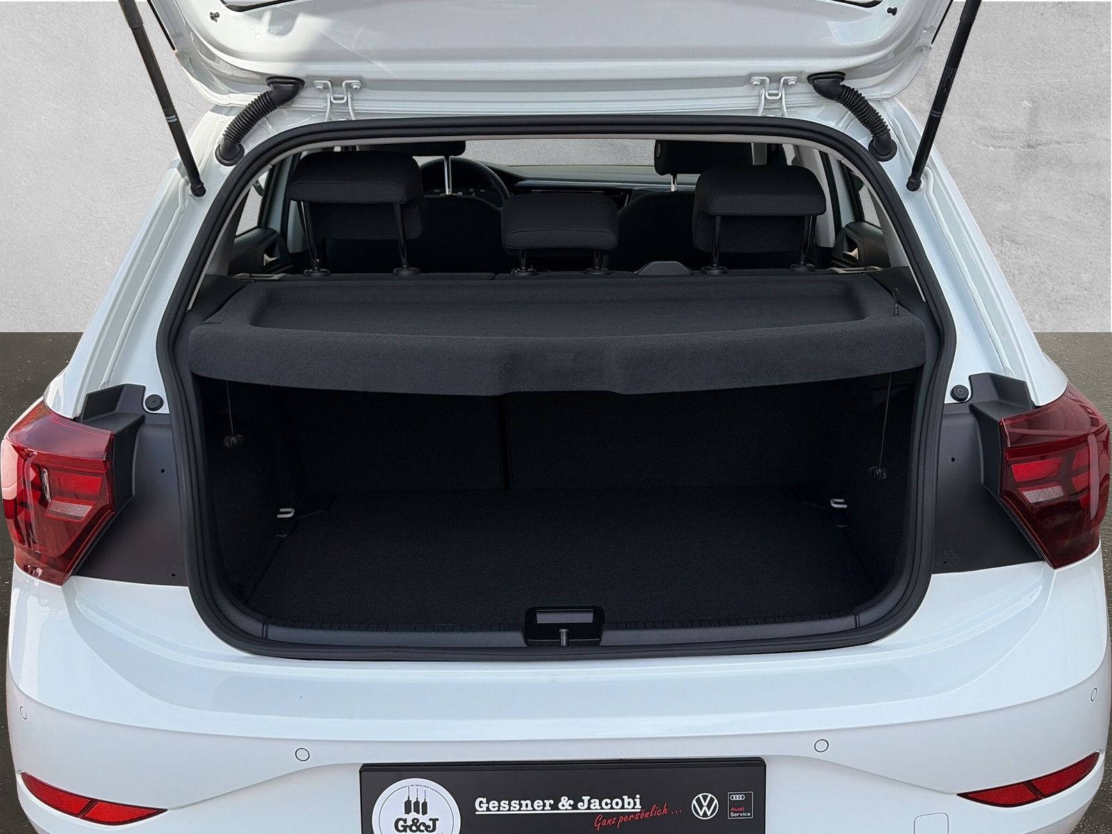 Fahrzeugabbildung Volkswagen Polo Life 1.0 TSI MFK SHZ AppConnect