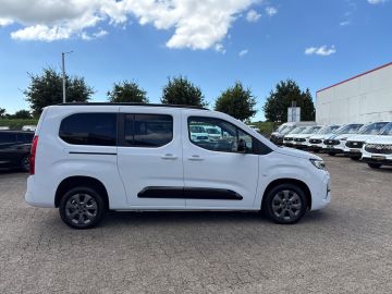 Bild 6 Opel Combo Life GS 1.5 Diesel XL ACC Apple CarPlay A