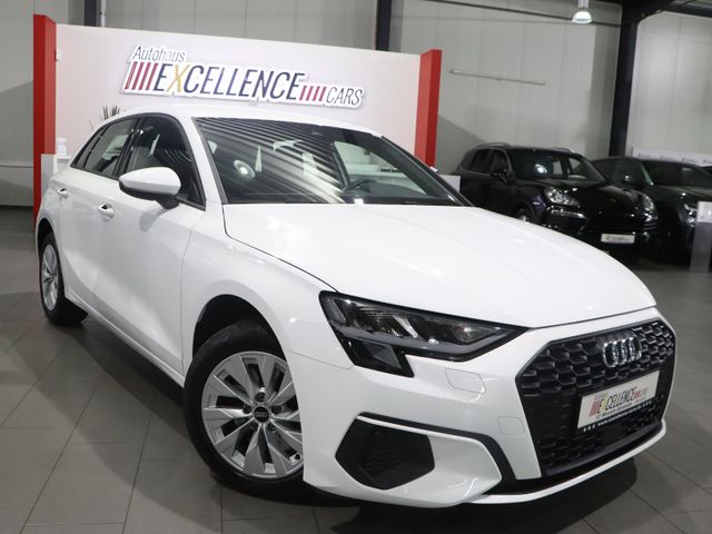 Audi A3 Sportback 40 TFSI E BUSINESS WHITE & BLACK