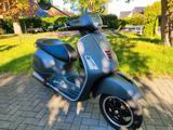 Vespa GTS 300 ABS - Vespa Motorräder in Hamburg
