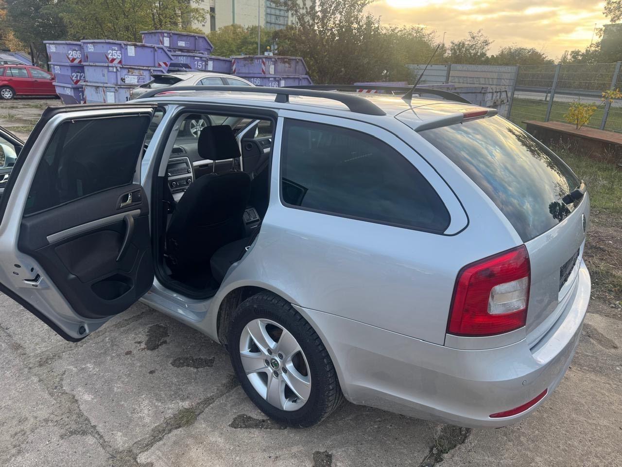 Skoda Octavia 2010 — photo 13