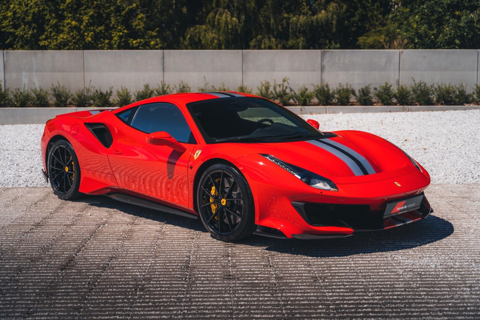 Ferrari 488 Pista / Rosso Corsa / Carbon / Lift / 20"